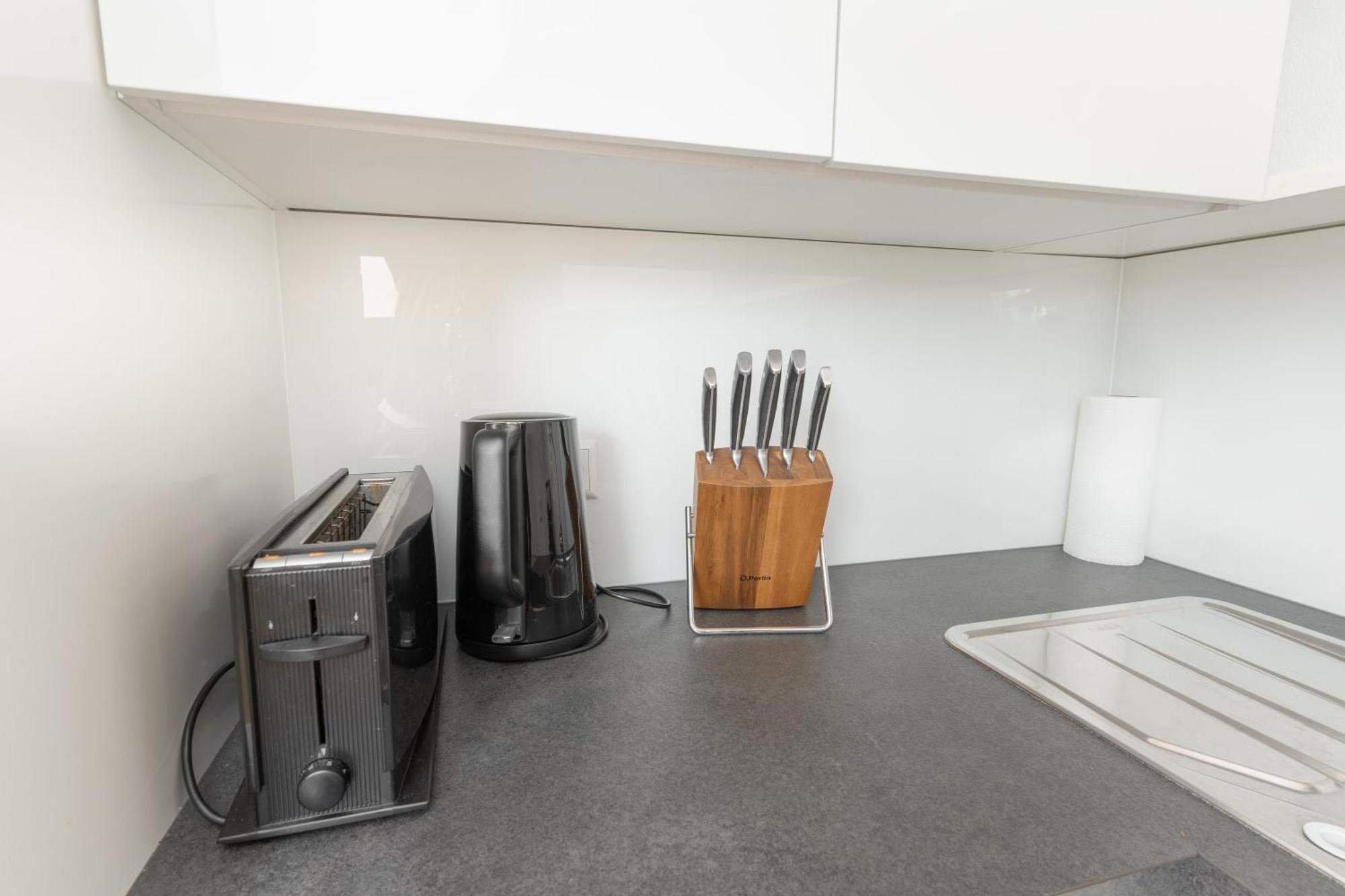 Untersee-Suite Istayunixi Seenaehe-Terrasse-Workspace-Netflix-Parkplatz Radolfzell am Bodensee Exterior foto